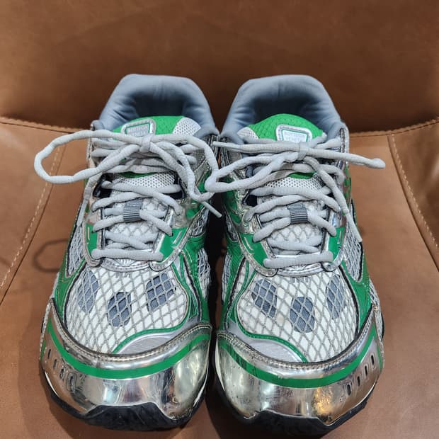 보테가베네타 오르빗 스니커즈 그린 44 정품