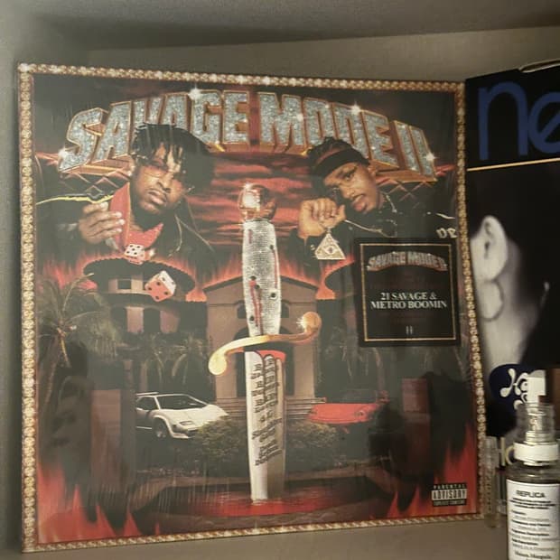 21세비지 메트로 부민 세비지모드2 LP 레드