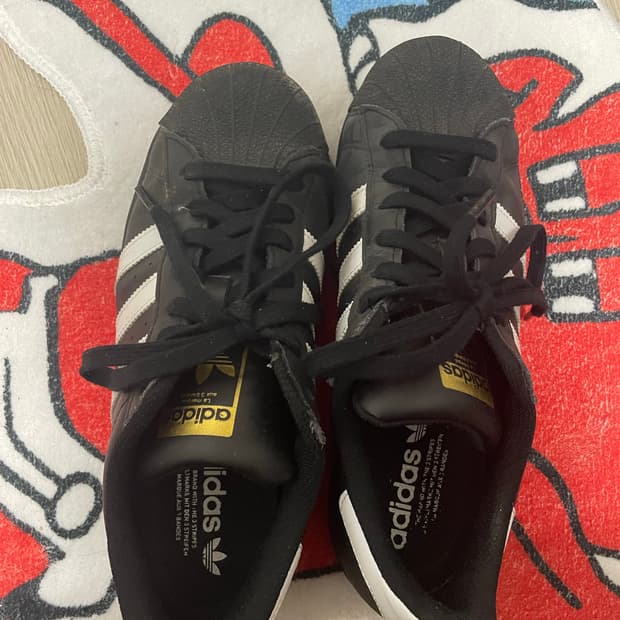 아디다스 슈퍼스타