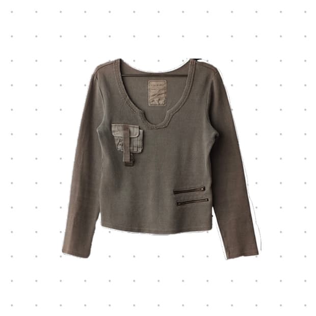 long-sleeve t-shirt