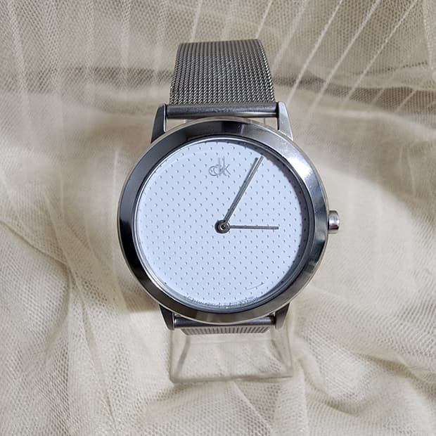 CK 캘빈클라인 메쉬 실버 시계 공용