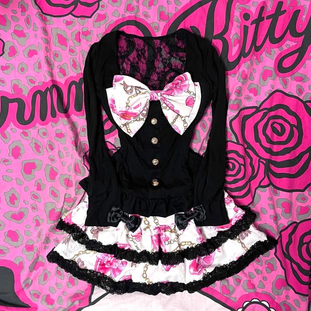 MA*RS마즈 블랙핑크 쥬얼리 로즈 힐 프릴레이스 리본 셋업 히메오네갸루