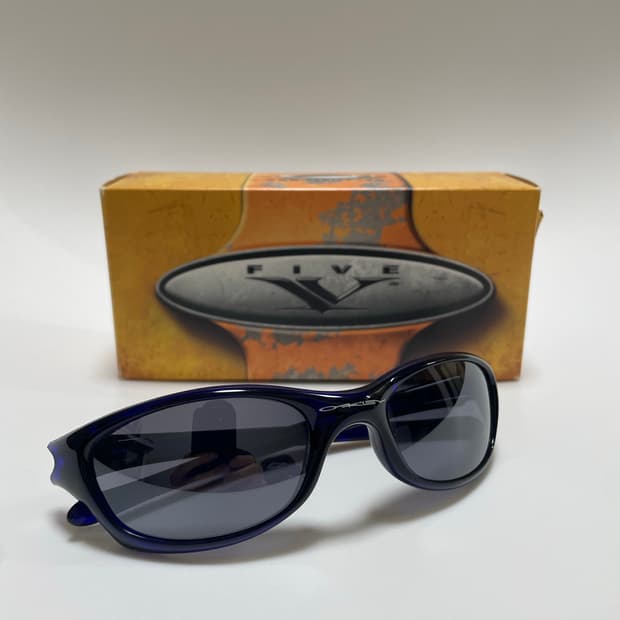 오클리 파이브스 2.0 크리스탈 블루