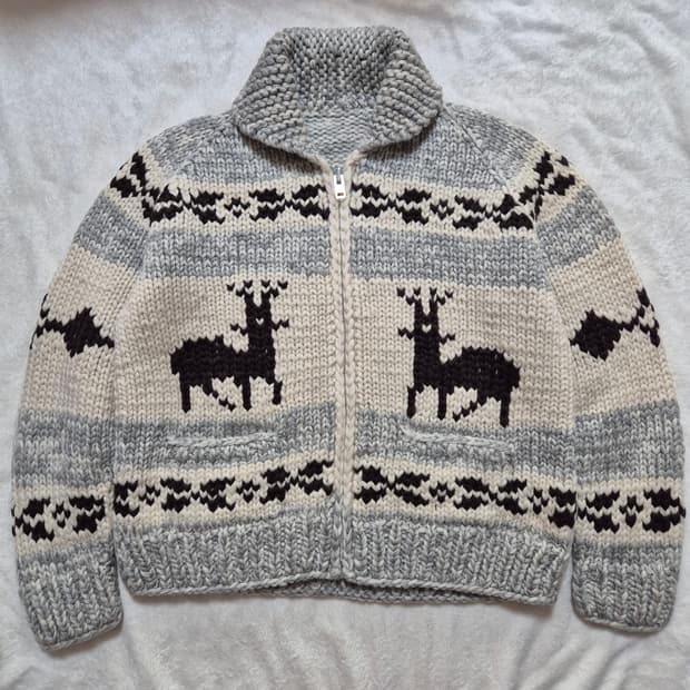 Canadian sweater 사슴 패턴 캐나다 코위찬ML