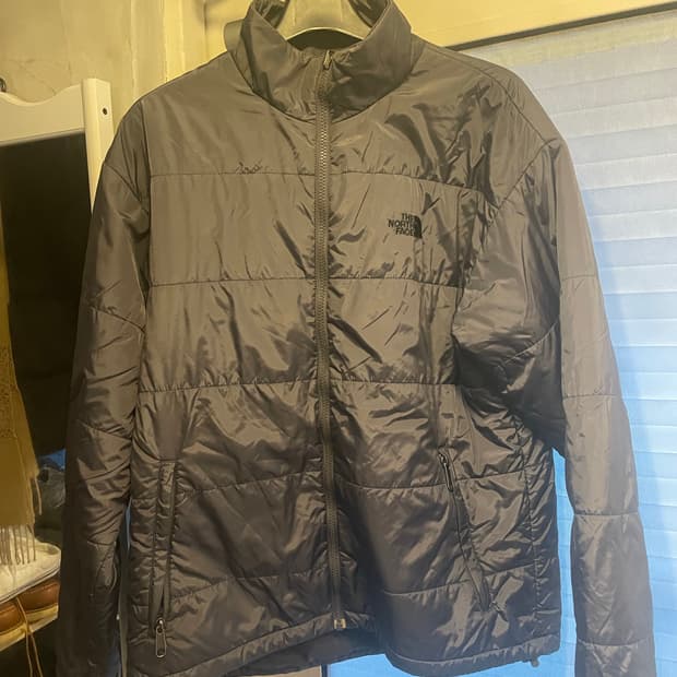 노스페이스 경량패딩 