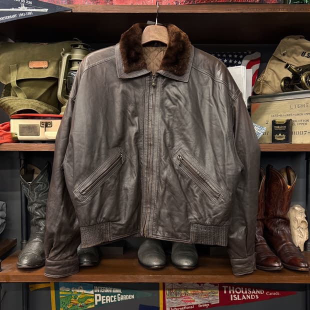 90s 베르사체 빈티지V2 패디드 카프스킨 스티치 레더자켓 N176