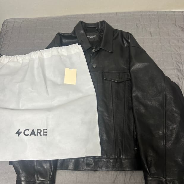 [S] 발렌시아가 버팔로 레더 자켓