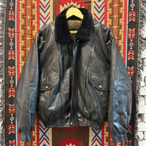 CITY JOY 빈티지 무스탕 봄버 가죽자켓