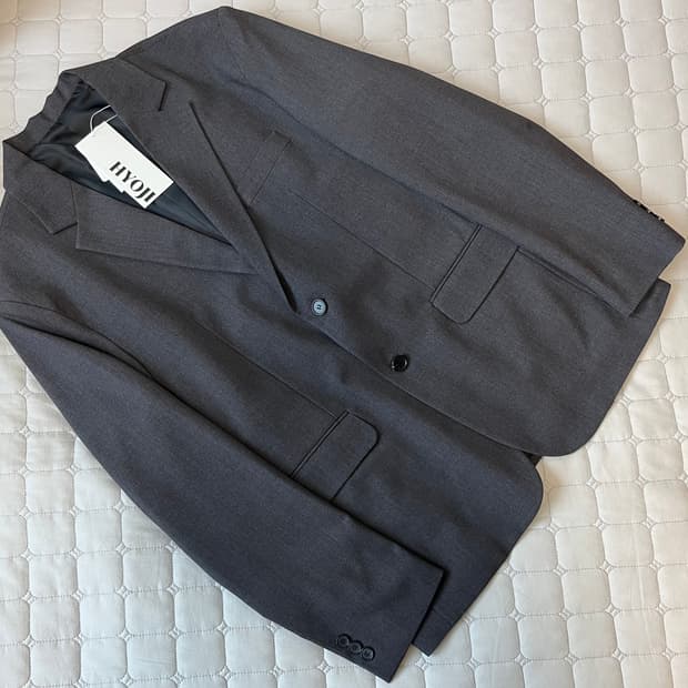 새상품) 효지 레귤러 블레이저 차콜 L