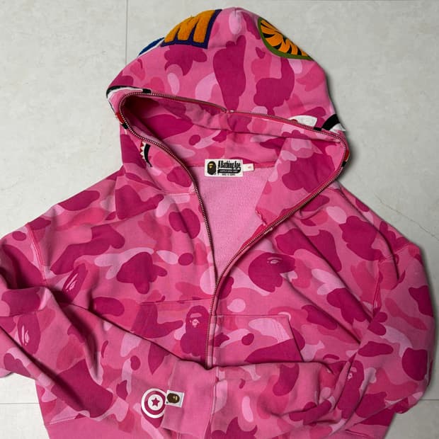 베이프 핑크 크롭 후드집업