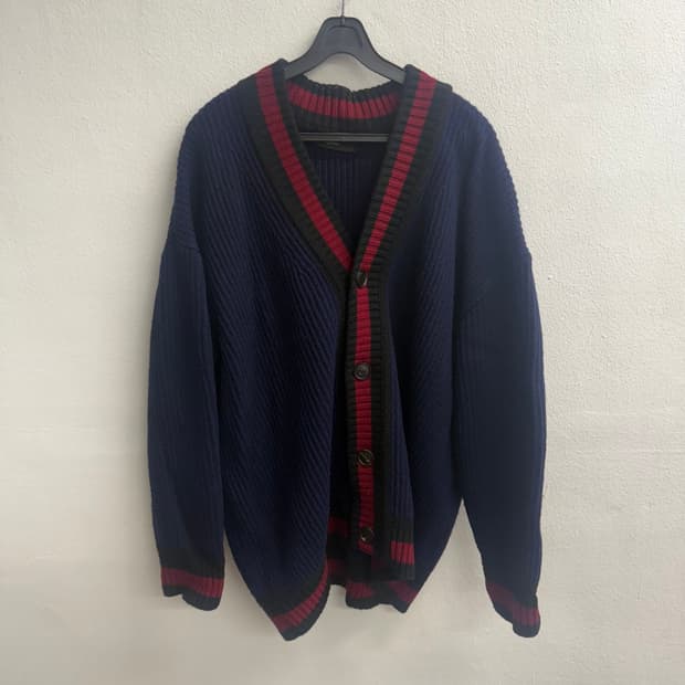 일꼬르소 투톤 립 가디건(100)