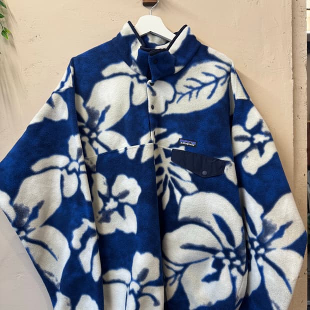 파타고니아 신칠라 블루 하와이안 XL