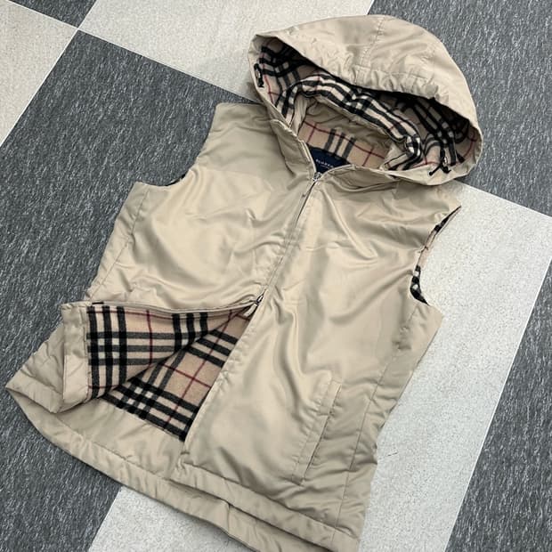 버버리 노바체크 후드 점퍼 