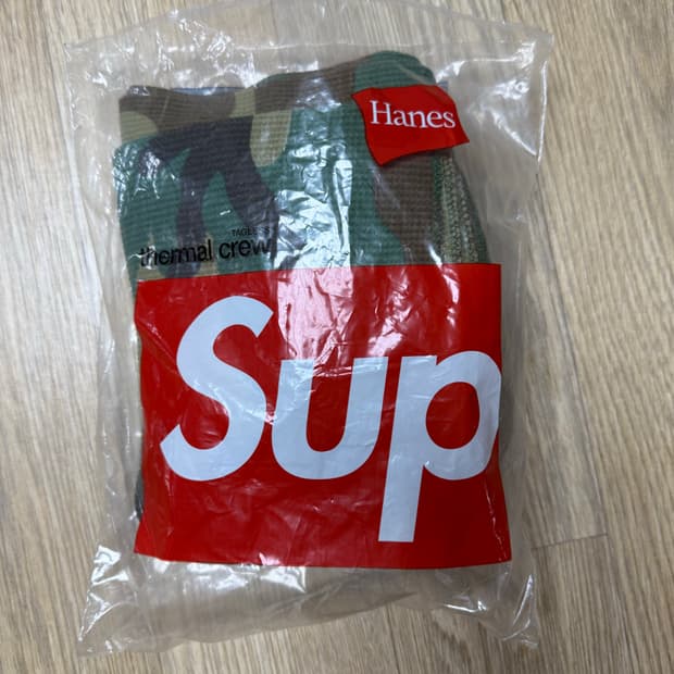 (새상품)슈프림 헤인즈 써멀 와플 크루넥 우드랜드 롱슬리브M