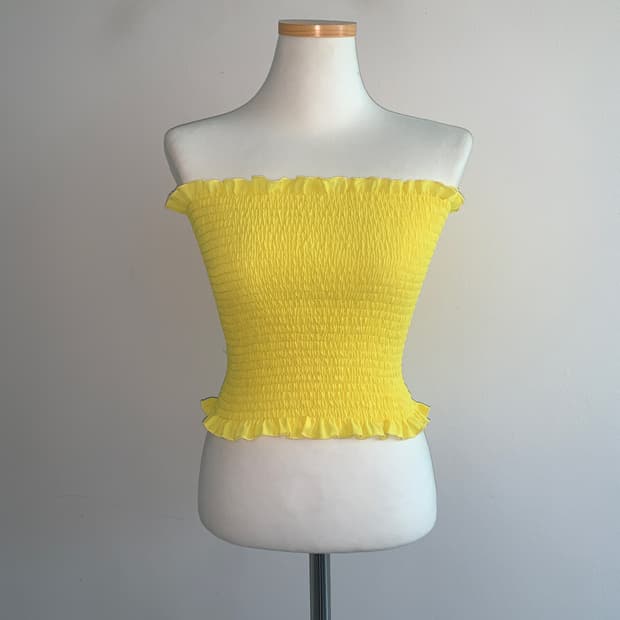 Smocked sleeveless top(yellow)