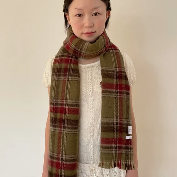 콜로신스 머플러