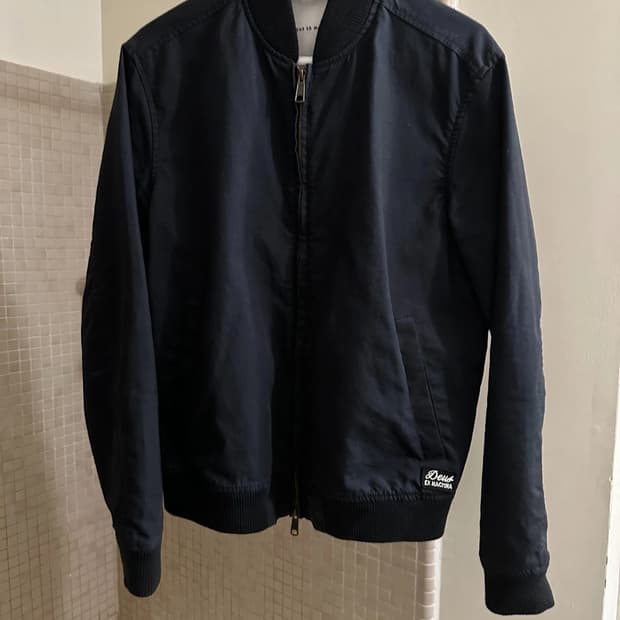 데우스 엑스 마키나 블랙 봄버 자켓