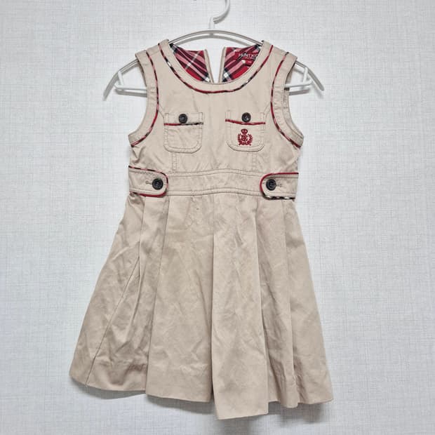 유아동 헌트키즈 베이지 플리츠 원피스