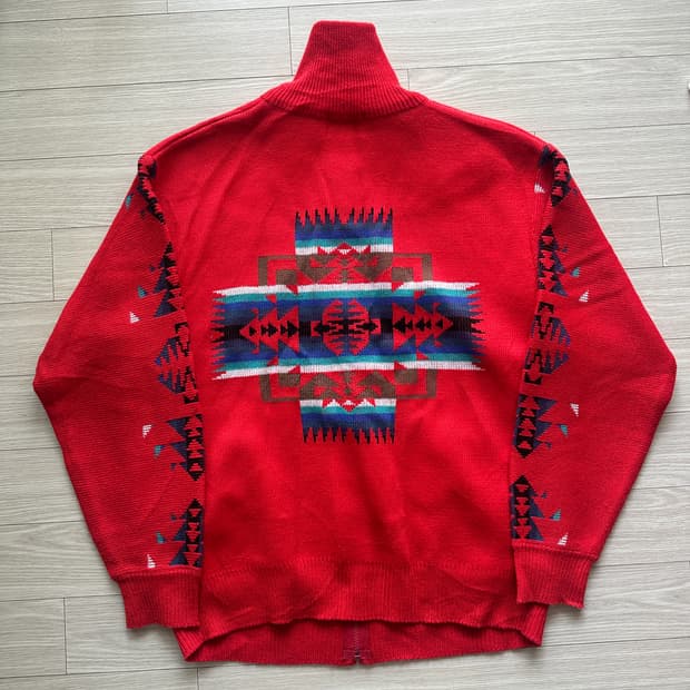 Power to the people 나바호 패턴 니트 집업