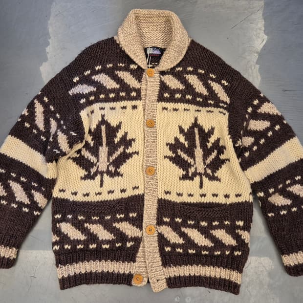 FIRST DOWN 헤비울 코위찬