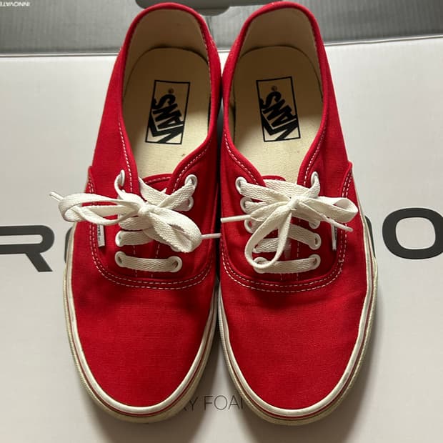 반스 어센틱 레드 250