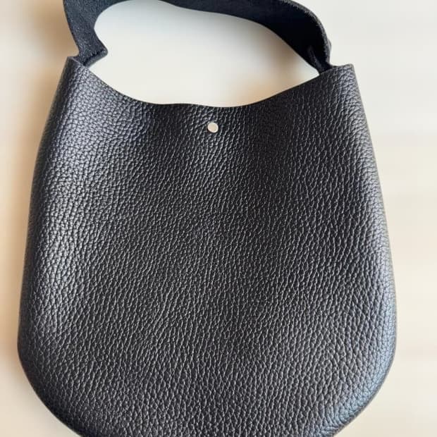 헨더스킴 원피스백 빅