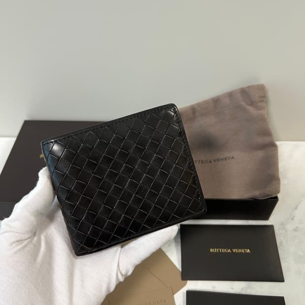 보테가베네타 반지갑