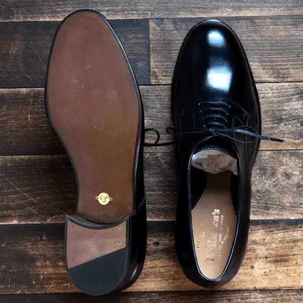 르유카스 플레인토 블랙 41 (굿이어웰트)