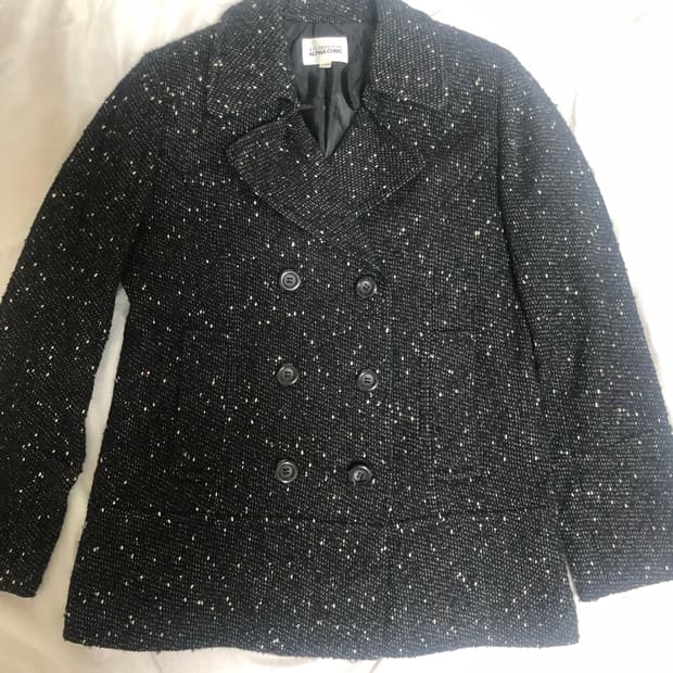 긱시크 블랙 도트 코트