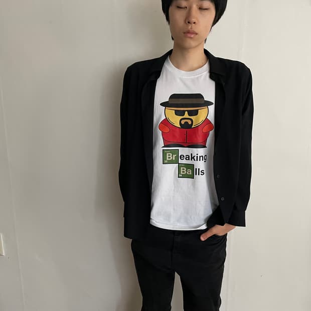 Breaking balls T-Shirts