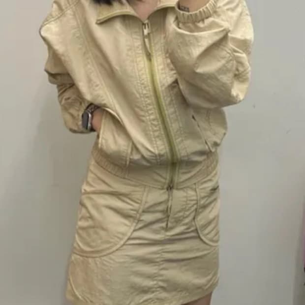 마뗑킴 자켓(free) & 스커트(M) 챠콜 셋업