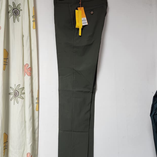 새상품 루이까스텔  남성  골프웨어 바지 80(31)