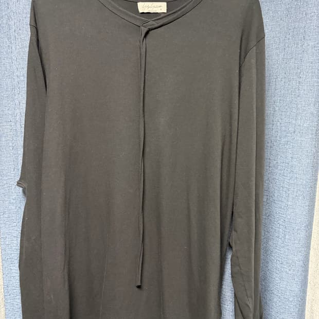 요지 야마모토 뿌르음므 컷앤소우 브이낵 티