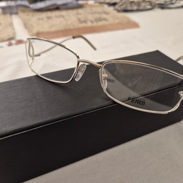 00s FENDI 메탈 안경테