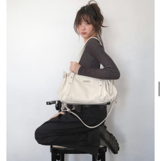 애즈온 헤븐백 아이보리 판매합니다