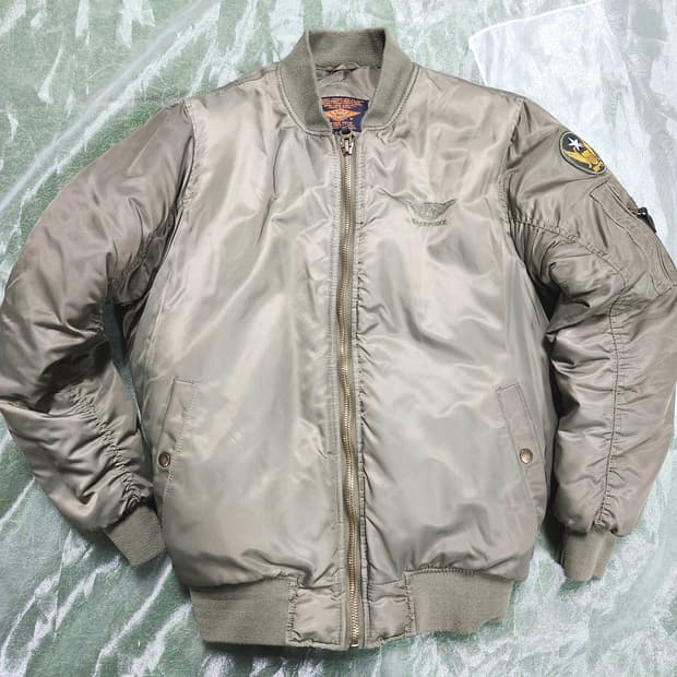 파일럿 무드 MA-1 항공점퍼 / 카키 / USAF 감성