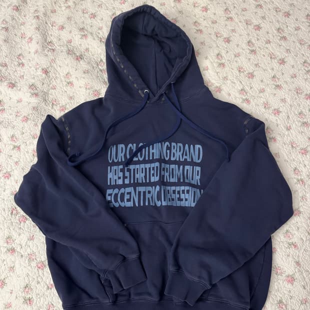 이센트릭 후드티