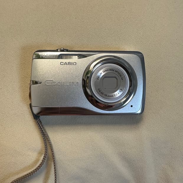 카시오 엑슬림 z550 디카 디지털카메라 