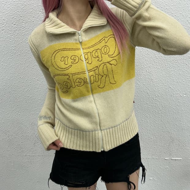 리바이스 y2k 레터링 니트 집업 1