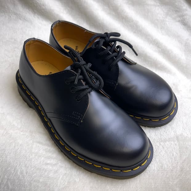 [36] 닥터마틴 1461 3홀 스무스 || 220-225