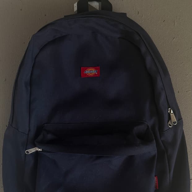 디키즈 올드스쿨 포켓 네이비 백팩