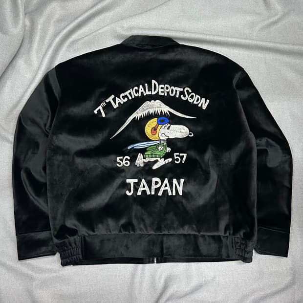 Vintage Snoopy Embroidery Velvet Jacket