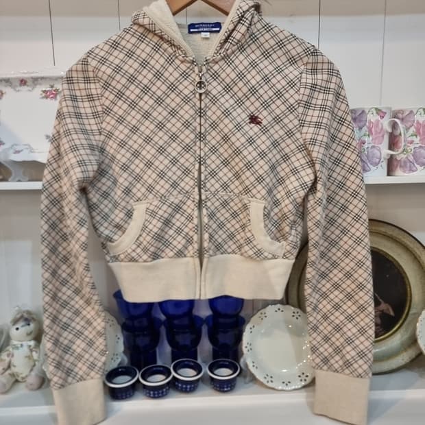 BURBERRY BLUE LABEL 버버리 블루라벨 크롭 체크 후드집업 