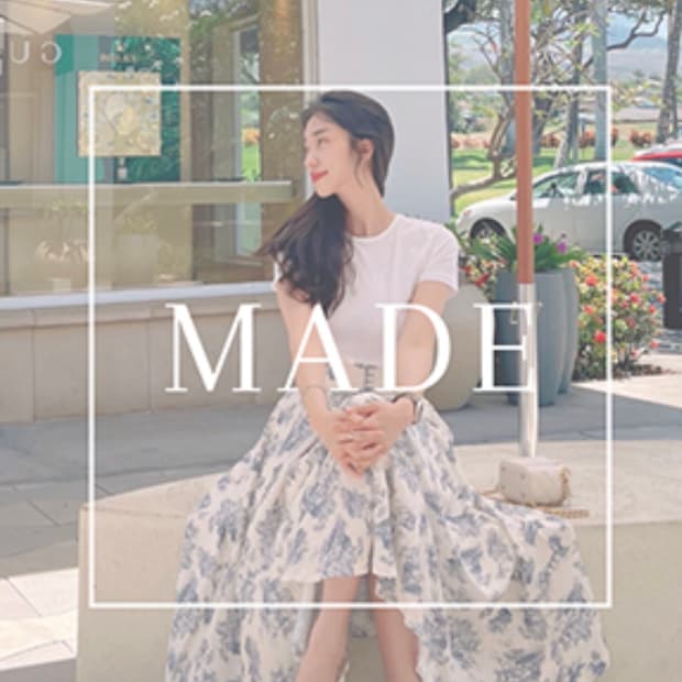 샬롯 부띠끄 뜨왈드 플레어 스커트 M (55추천 66가능)   