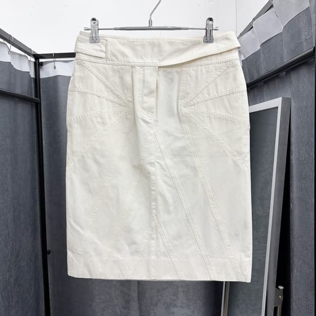 끌로에 by 피비 파일로 2003S/S 패널 스커트