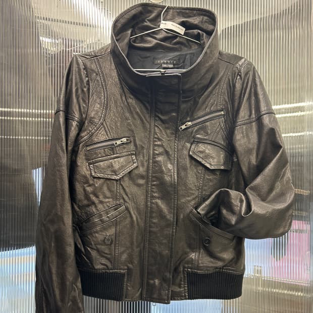 띠어리 풀집업 레더자켓