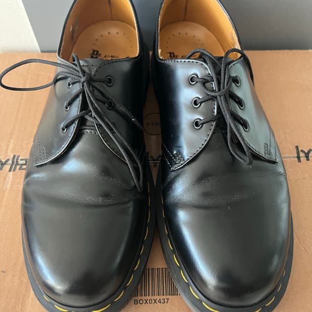 닥터마틴1461 3홀 스무스 42(270)사이즈 블랙 