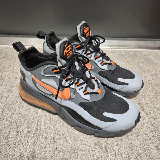 나이키 에어맥스 270 리액트 265mm