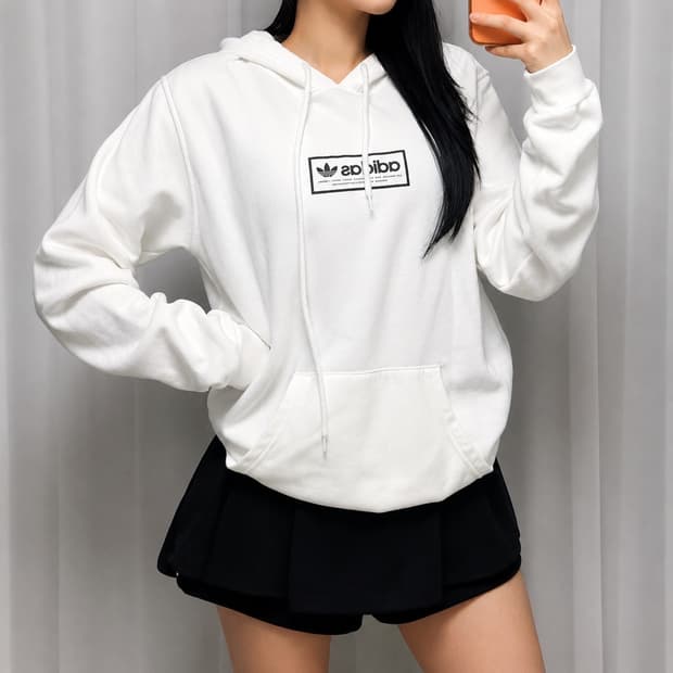 아디다스 스펠아웃 로고 후드티