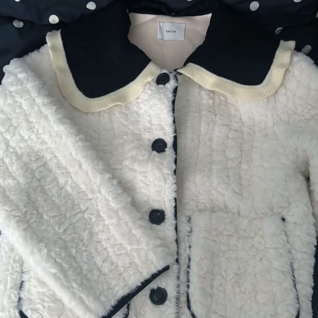 샤틴 니트카라 뽀글이 자켓